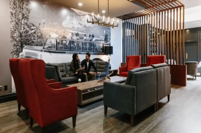 Lounge, Elk + Avenue Hotel, Banff, Canada
