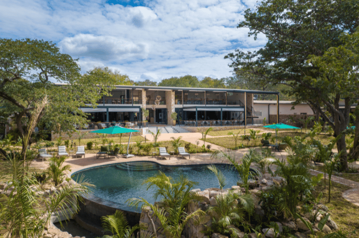 Waterfalls Lodge
