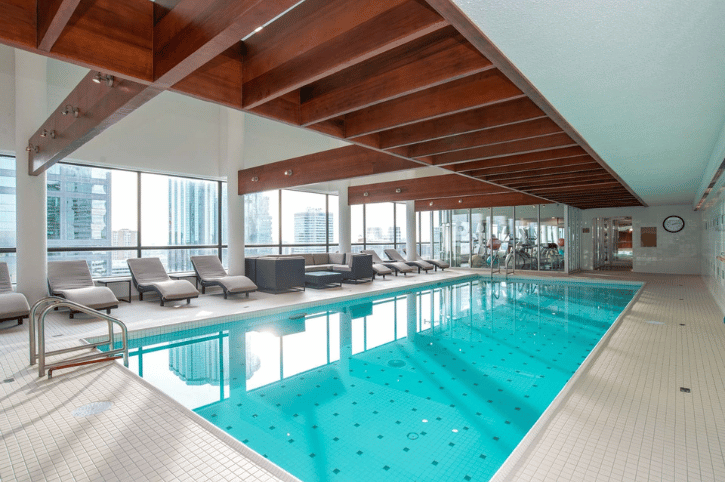 Sandman Signature Edmonton Downtown Hotel Indoor Pool