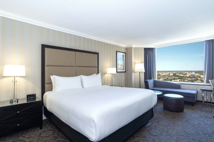 Sandman Signature Edmonton Downtown Hotel Bedroom