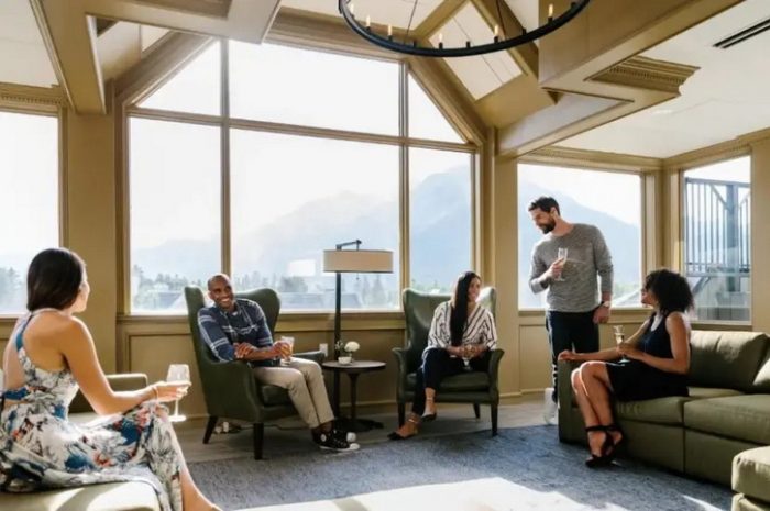 Lounge, Mount Royal Hotel, Banff, Canada