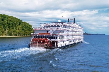 American Heritage, Mississippi Paddleboat, American Cruise Lines