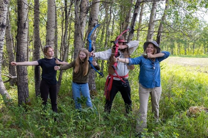 Archery, Metis Crossing