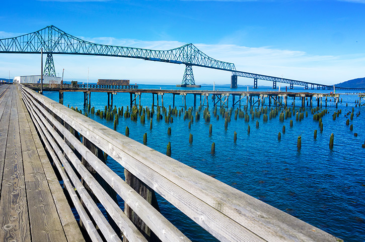 Riverfront and bridge, Astoria, Oregon, America