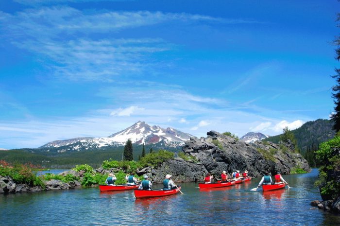 Canoe Tour, Bend, Oregon, America