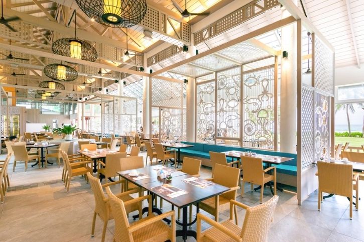 Chom Talay, Katathani Phuket Beach Resort