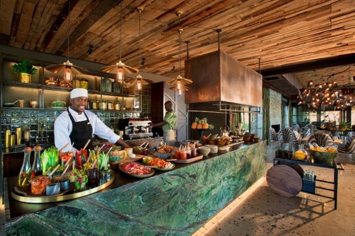 Dining, Tengile River Lodge, Sabi Sands Game Reserve, Greater Kruger, South Africa