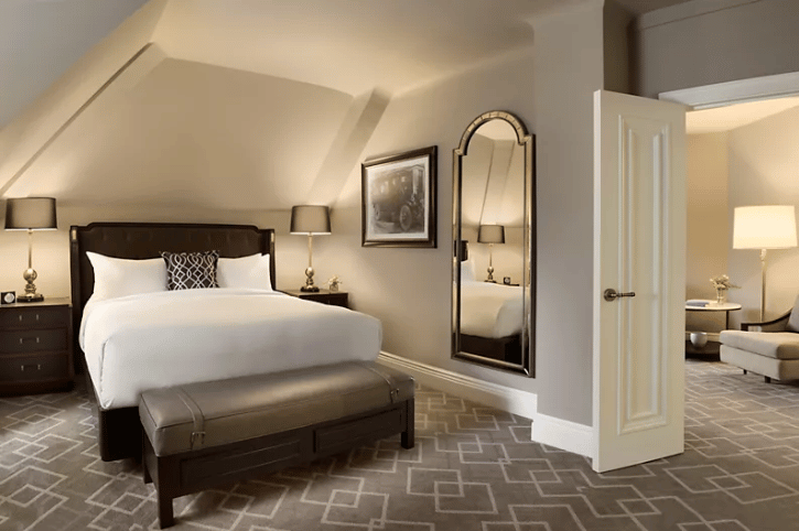 Fairmont Hotel Macdonald, Edmonton - Fairmont Gold Executive suite