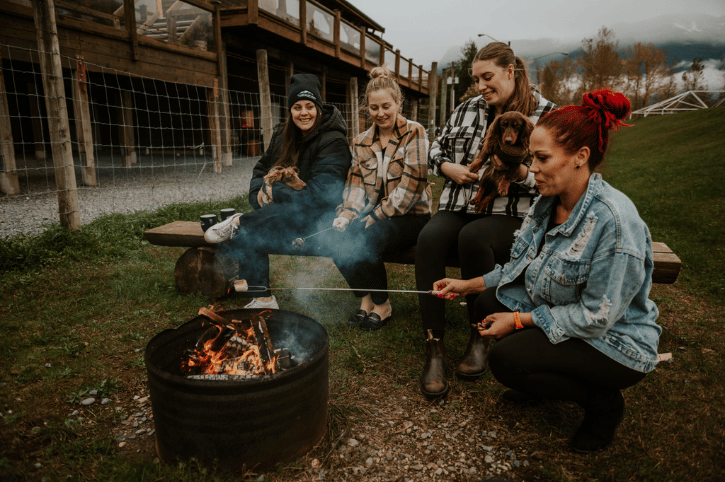 Fraser River Lodge Campfire S'mores