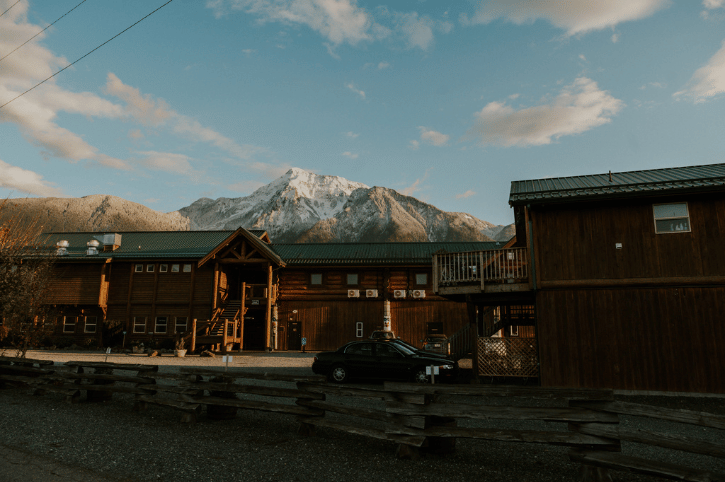 Fraser River Lodge Entrance