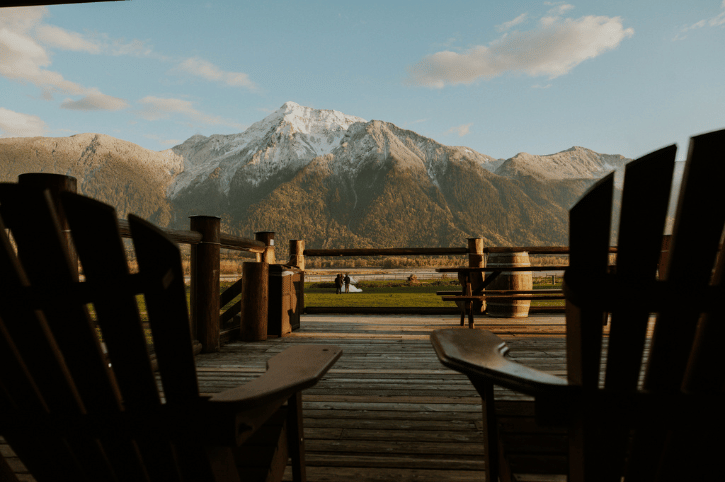Fraser River Lodge Mountain View