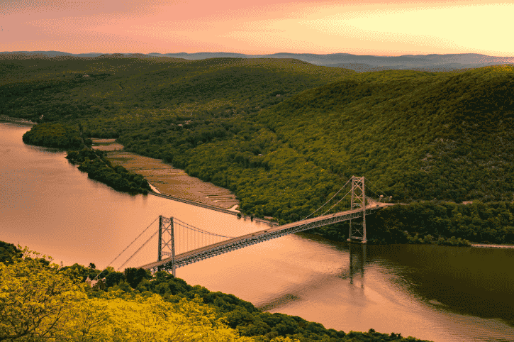 Hudson Valley, Bear Mountain Bridge, Hudson River