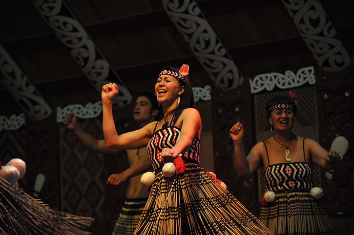 Te Puia Pa Women Performing