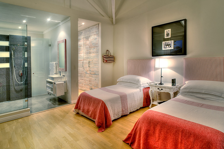 Twin bedroom, Penthouse Suite, Sea Five Boutique Hotel, Camps Bay, Cape Town, South Africa