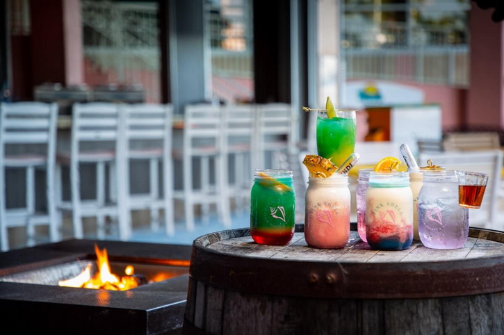 Cocktail Restaurant, Pink Shell Beach Resort & Marina, Fort Myers Beach, Florida