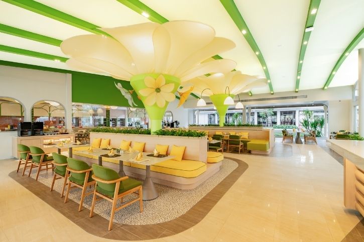 Pippin Restaurant, Katathani Phuket Beach Resort
