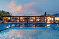 Pool, Riverdene Family Lodge
