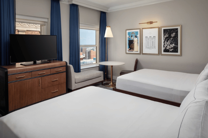 Skirvin Oklahoma City - standard queen room