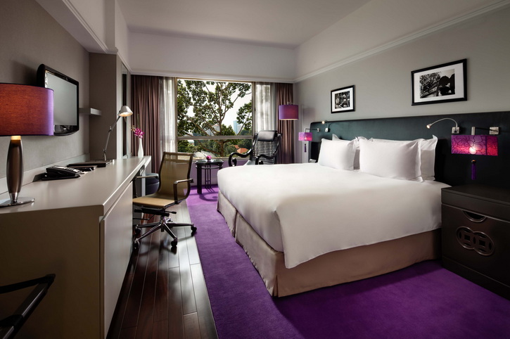 King Bed, Superior Room, Sofitel Saigon Plaza, Vietnam