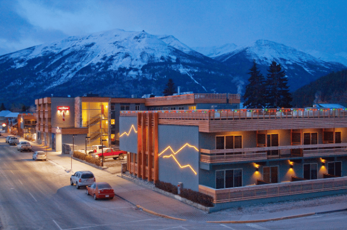 The Crimson Hotel, Jasper - exterior at night