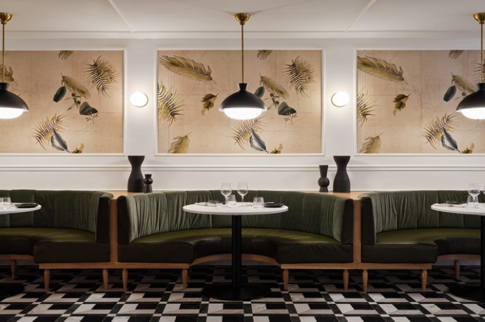 Dining, Metcalfe Hotel, Ottawa, Canada