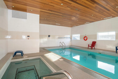 Swimming Pool, Sandman Hotel Red Deer