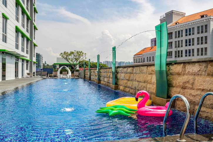 Swimming Pool, ibis Styles Singapore Albert